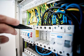 reparar ou substituir Eletricista