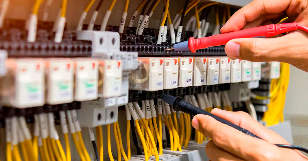 Eletricista profissional